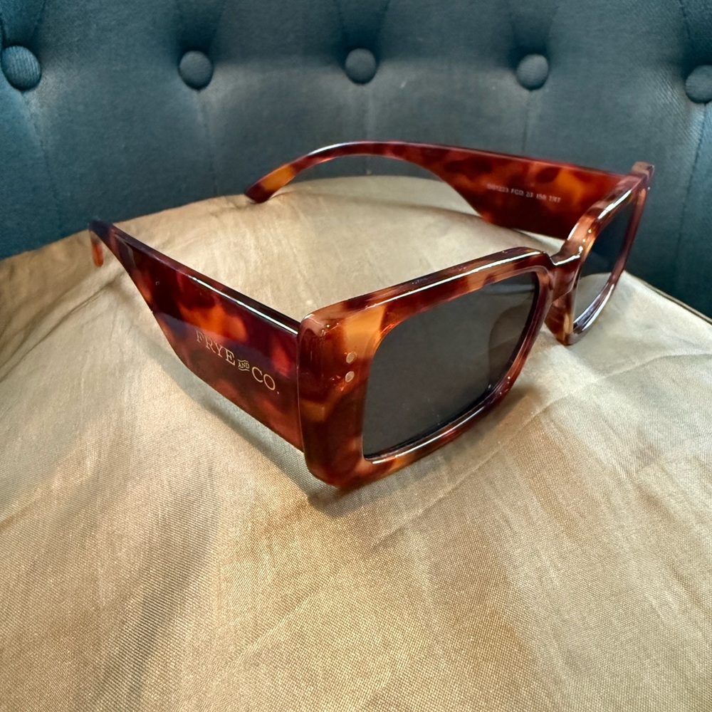 Frye And Co. Tortoiseshell Rectangular Sunglasses - image 2